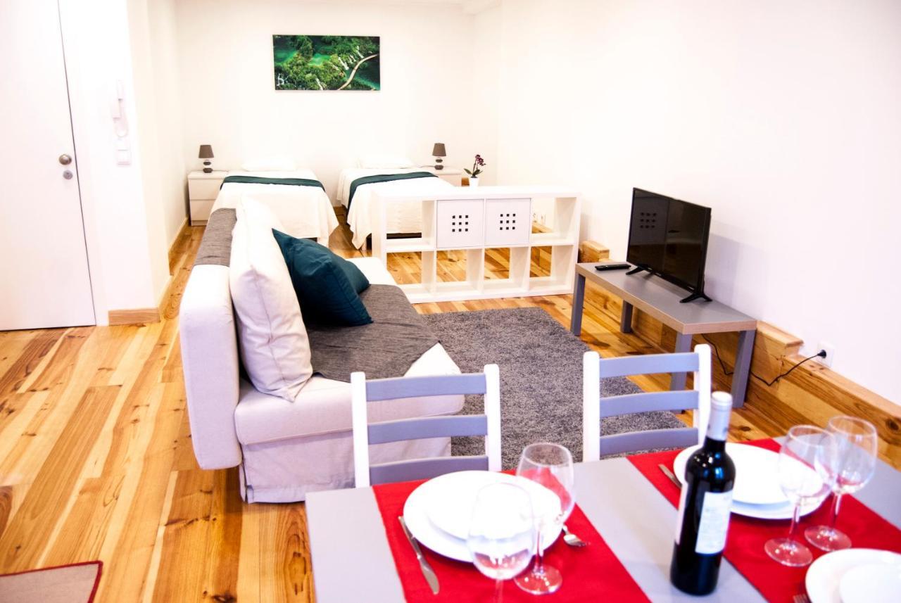 Daora Lisbon Low Cost Hostel Esterno foto