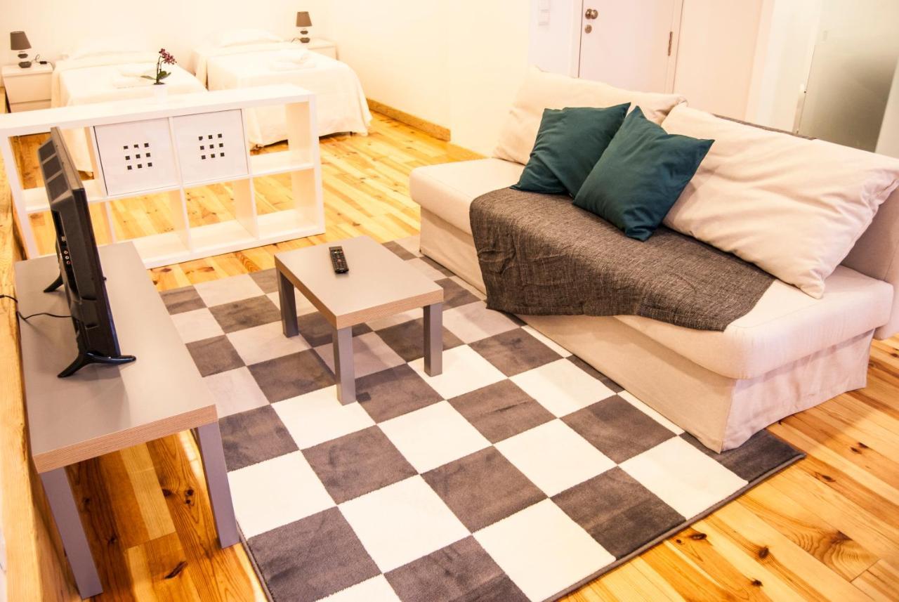 Daora Lisbon Low Cost Hostel Esterno foto