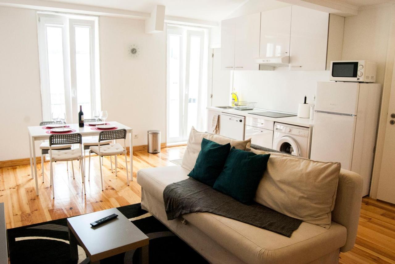 Daora Lisbon Low Cost Hostel Esterno foto