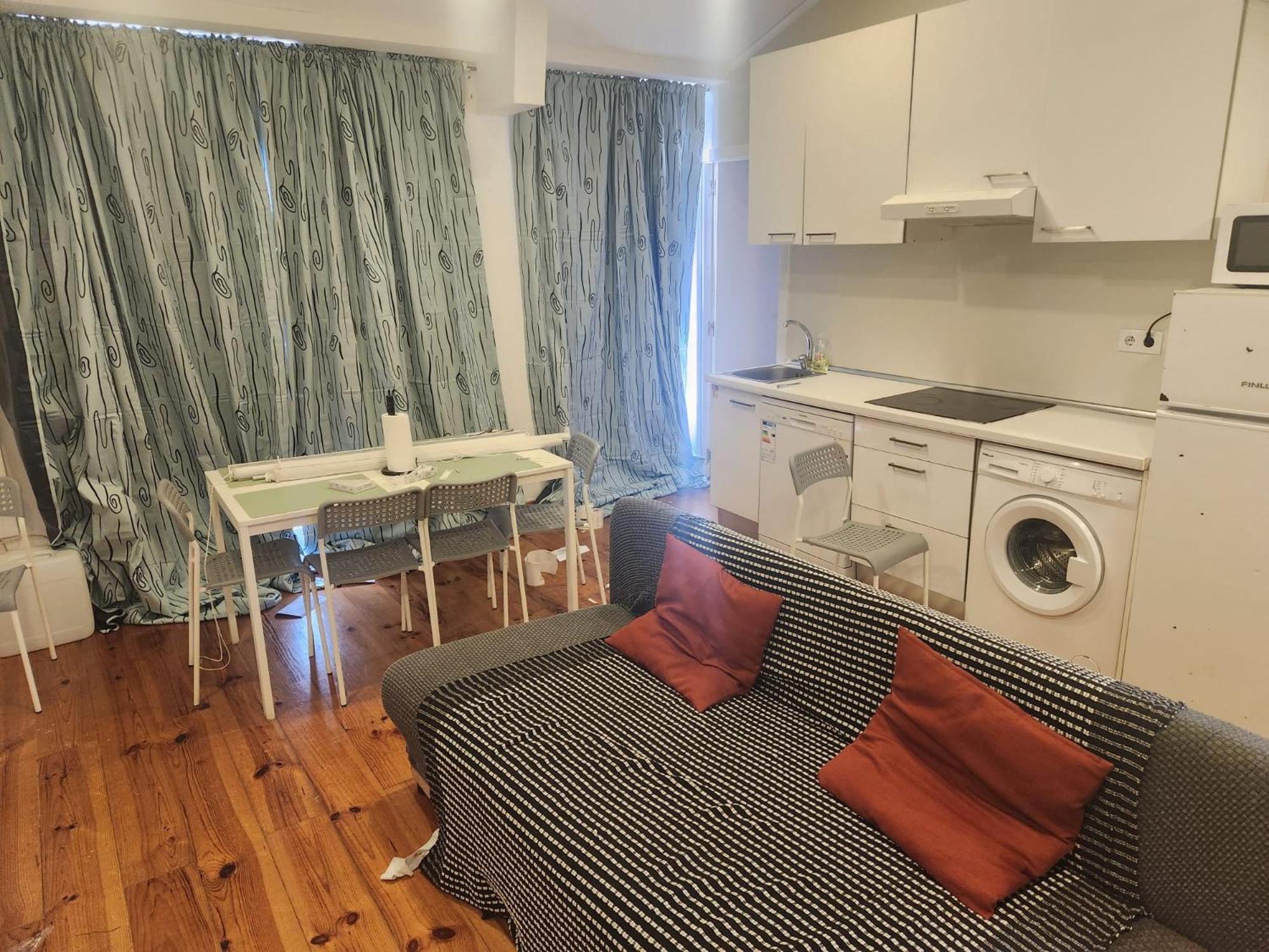 Daora Lisbon Low Cost Hostel Esterno foto